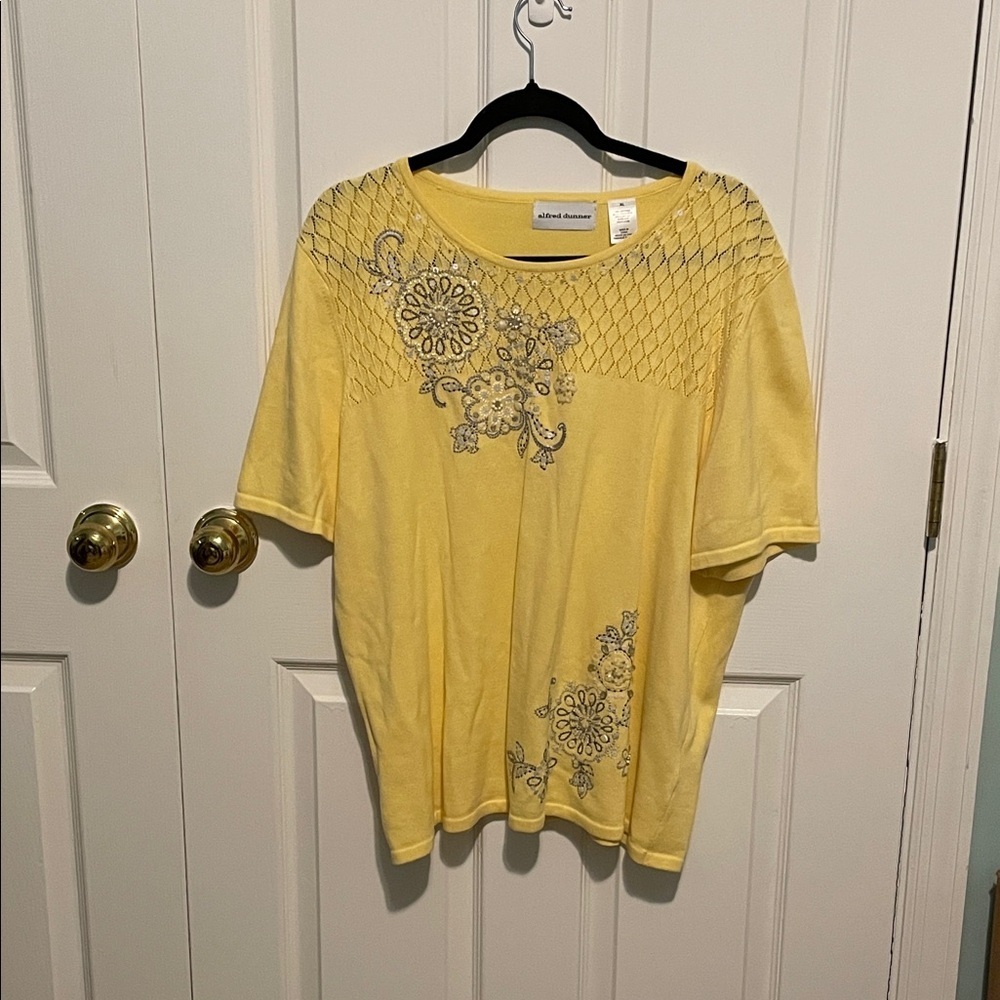 ❤️Alfred Dunner Sunny Yellow Floral Short Sleeve Tee
